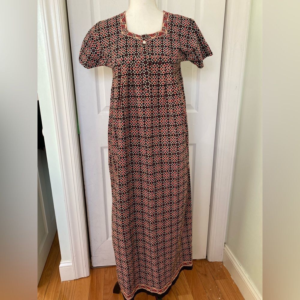 1970s Vintage Maxi Patterned Dress